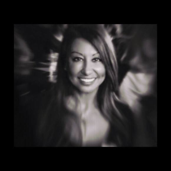 Meet your Posher, Paula - Picture 1 of 1